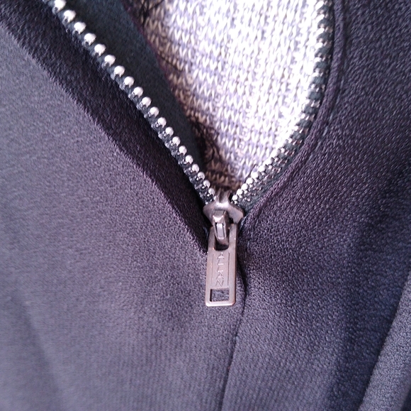 VINTAGE 1960s LESLIE FAY Black Dress with Large Beaded Cluster Buttons - Picture 7 of 9